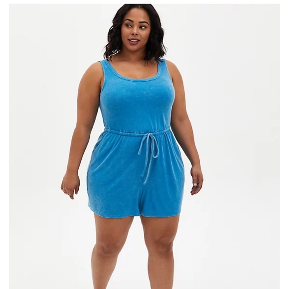 Torrid Blue Wash Scoop Neck Romper - Picture 4 of 5